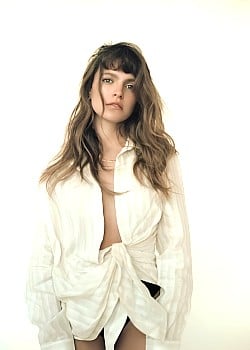Sarah-Jeanne Labrosse